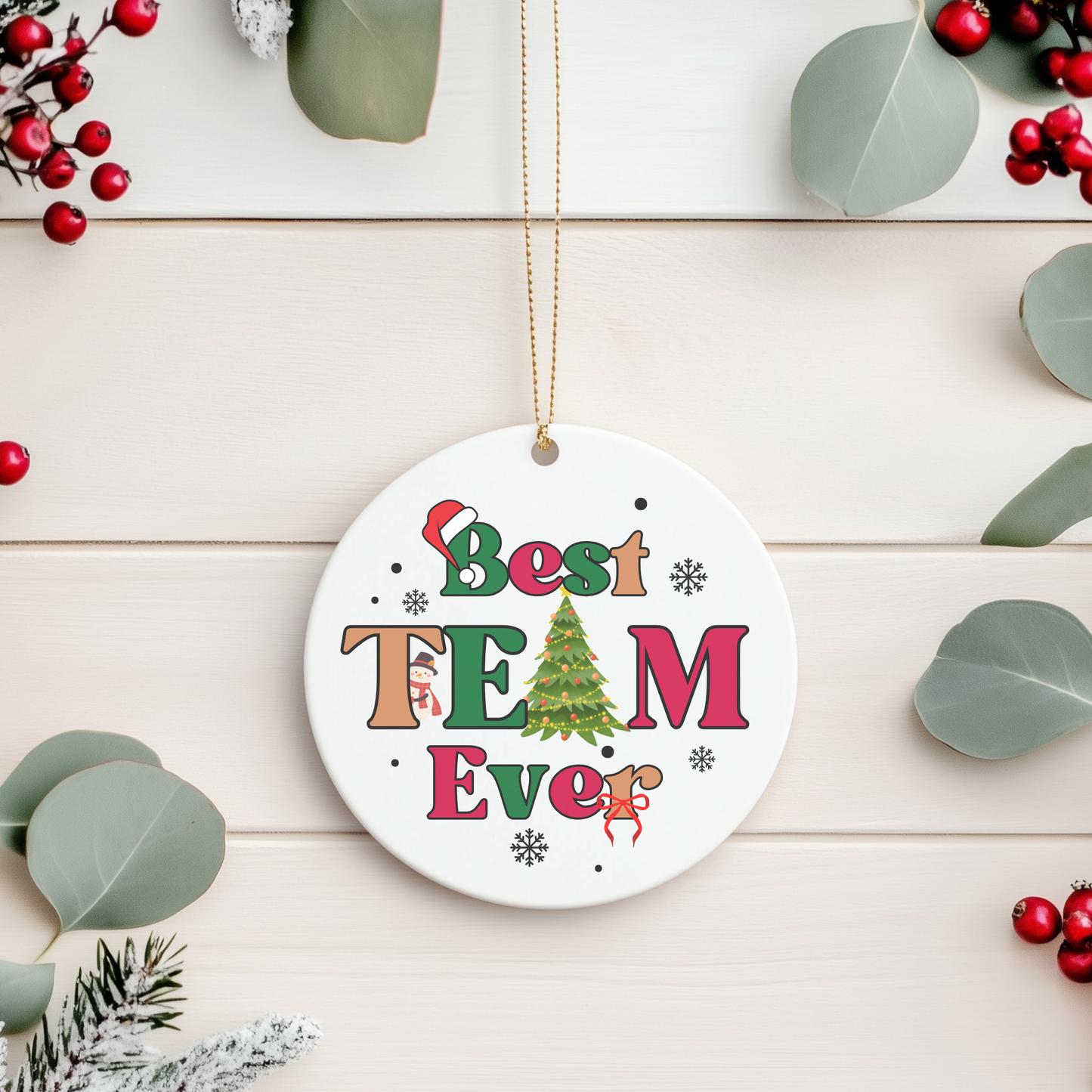 Best Team Ever” Christmas Ornament – Celebrate Togetherness!